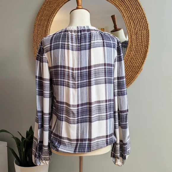 Anthropologie Cloth and Stone Glacier Plaid Top - Picture 4 of 5